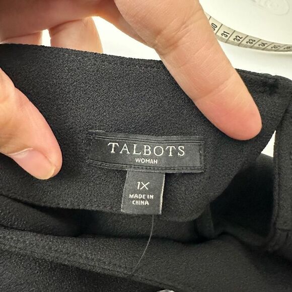 TALBOTS Woman Black Roundneck Chiffon Pleated Sleeve Blouse size 1x New - Picture 8 of 9